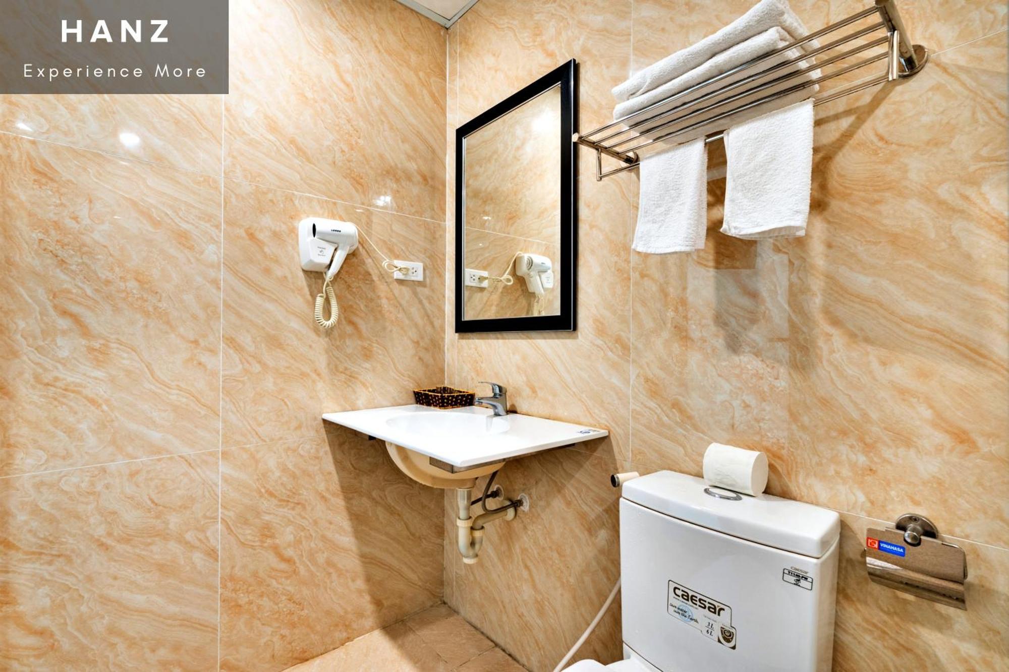 S79 Duc Hieu Airport Hotel 1 Hanoi Oda fotoğraf